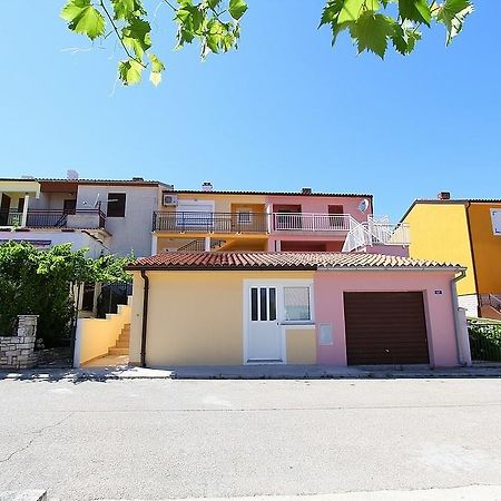 Apartments Danijel Premantura Exterior photo